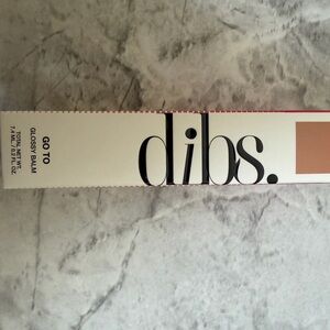 Dibs Go To Glossy Balm - Soft Nude